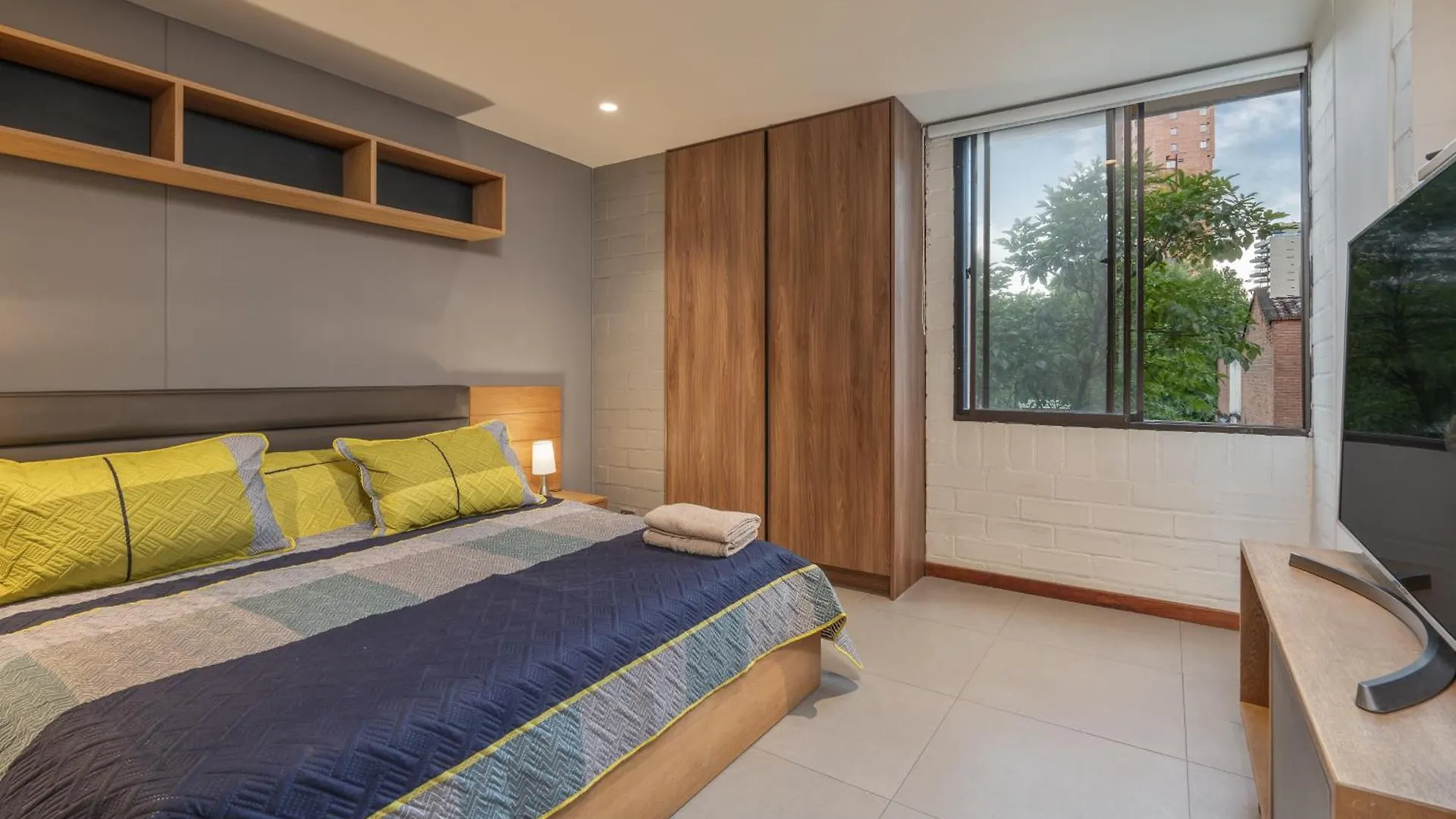Beautiful 2 Bedroom Luxury Condo In Provenza Medellín Apartment